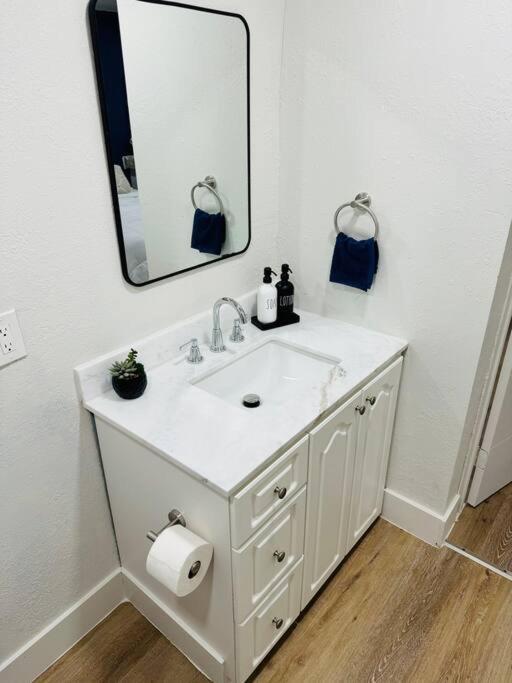 Miami Studio Near Airport/Beach Екстериор снимка