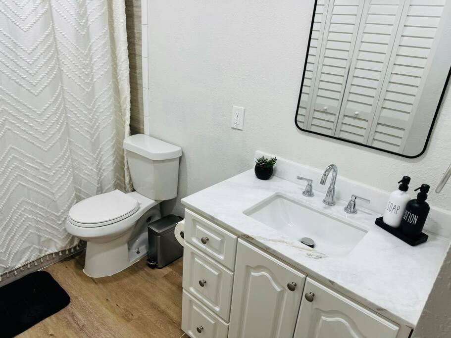 Miami Studio Near Airport/Beach Екстериор снимка